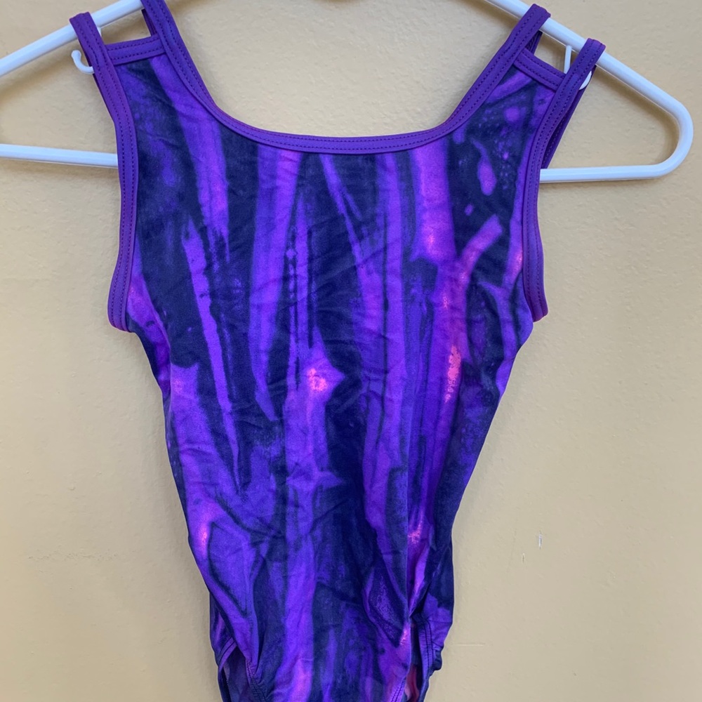 Gymnastics leotard